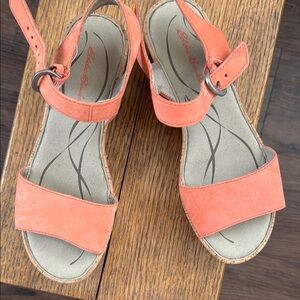 Eddie Bauer wedge sandals